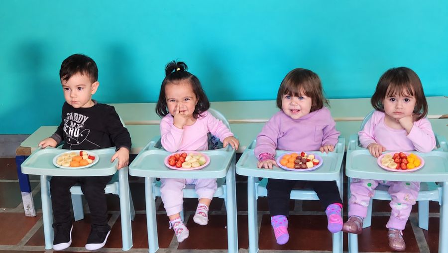 Alimentação com cardápio de nutricionista
